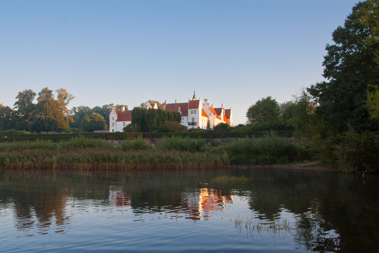 Bosjökloster Slott & Trädgårdar – bild 3